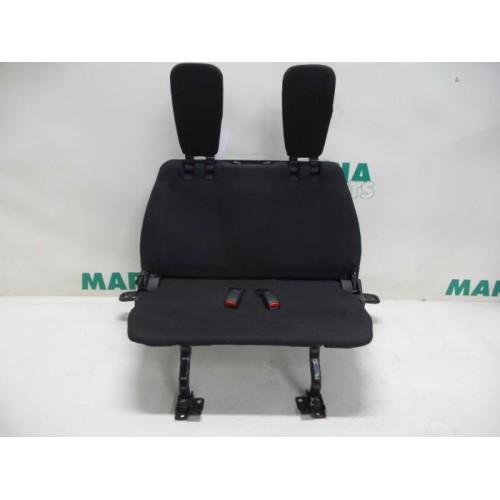 Citroen - C-Crosser - Rear bench seat
