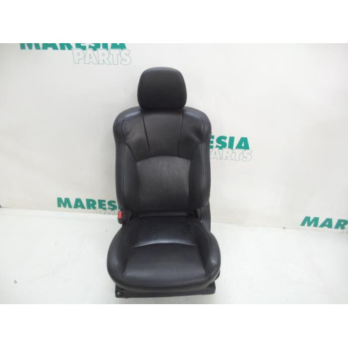 Citroen - C-Crosser - Sitz links
