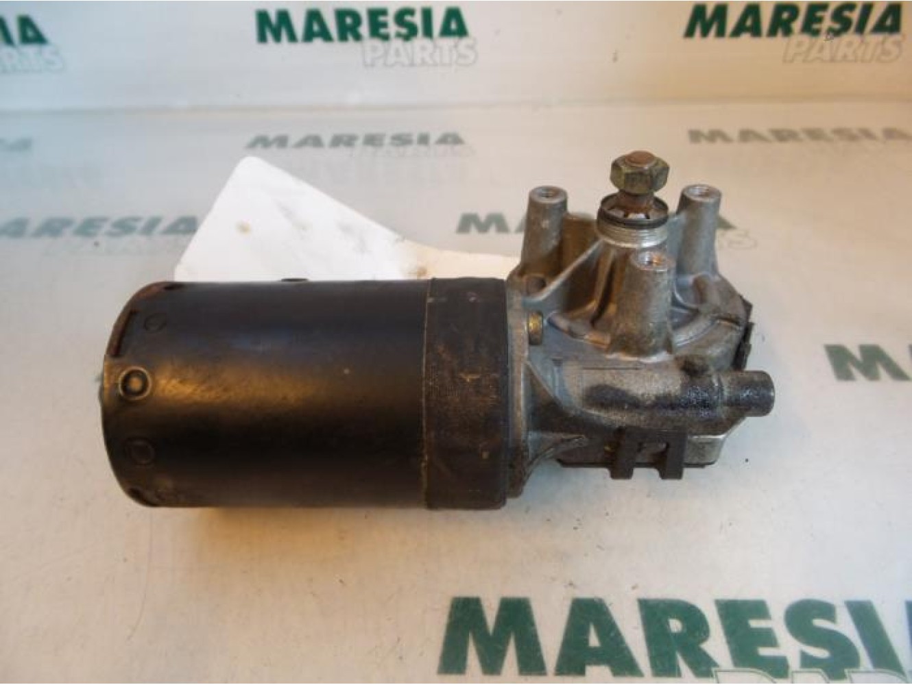 Peugeot - 206 - Front wiper motor