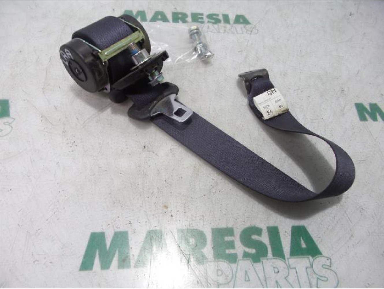 Citroen - C-Crosser - Sicherheitsgurt links hinten