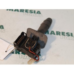 Renault - Megane - Indicator switch
