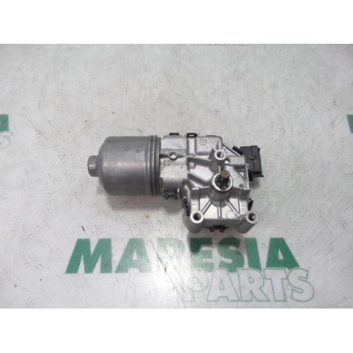 Peugeot - 208 - Front wiper motor