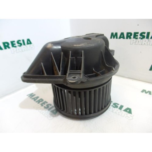 Renault - Megane - Heating and ventilation fan motor