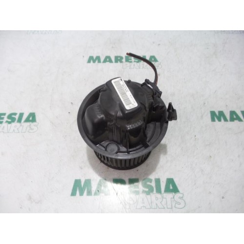 Peugeot - 207 - Heating and ventilation fan motor