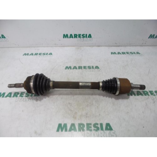 Citroen - C3 - Aandrijfas links-voor