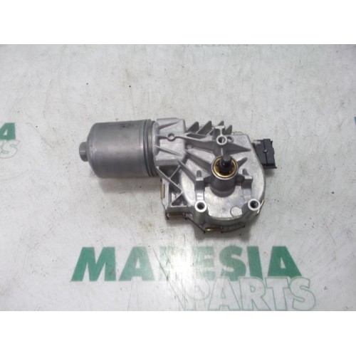 Peugeot - 308 - Front wiper motor