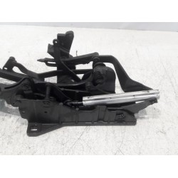 Peugeot - 308 - Convertible top hinge