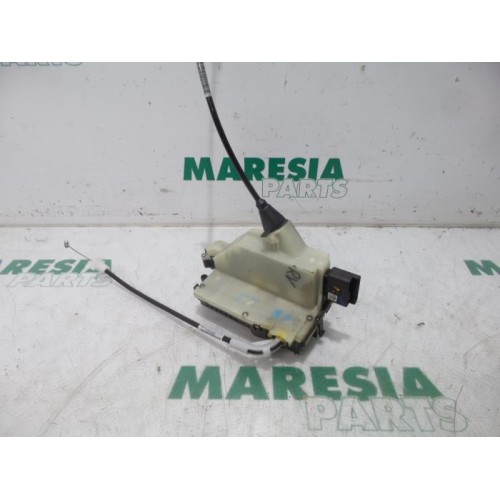 Peugeot - 208 - Front door lock mechanism 4-door, right