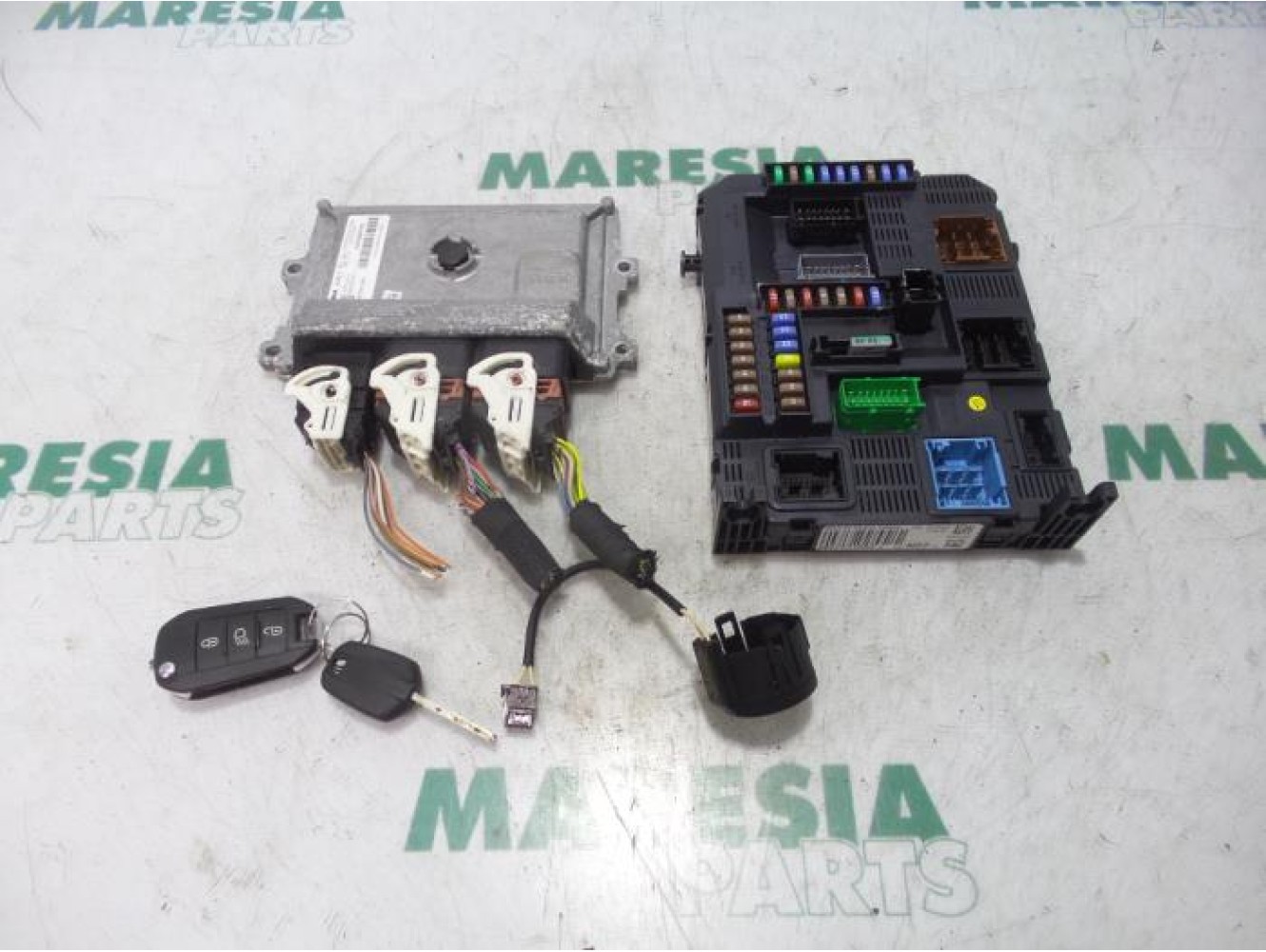 Peugeot - 208 - Engine management computer