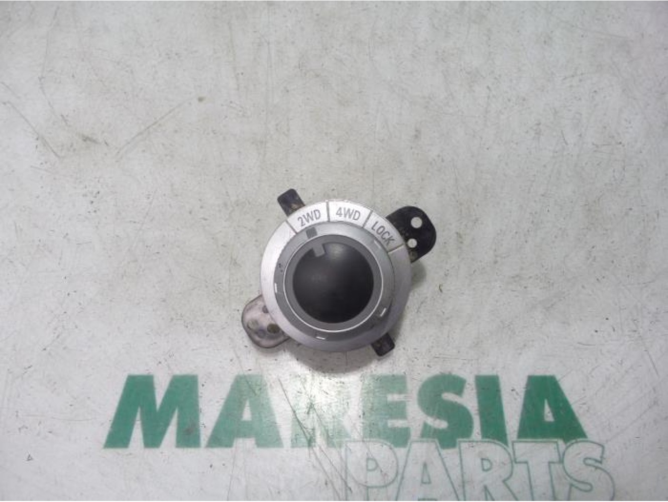 Citroen - C-Crosser - Switch