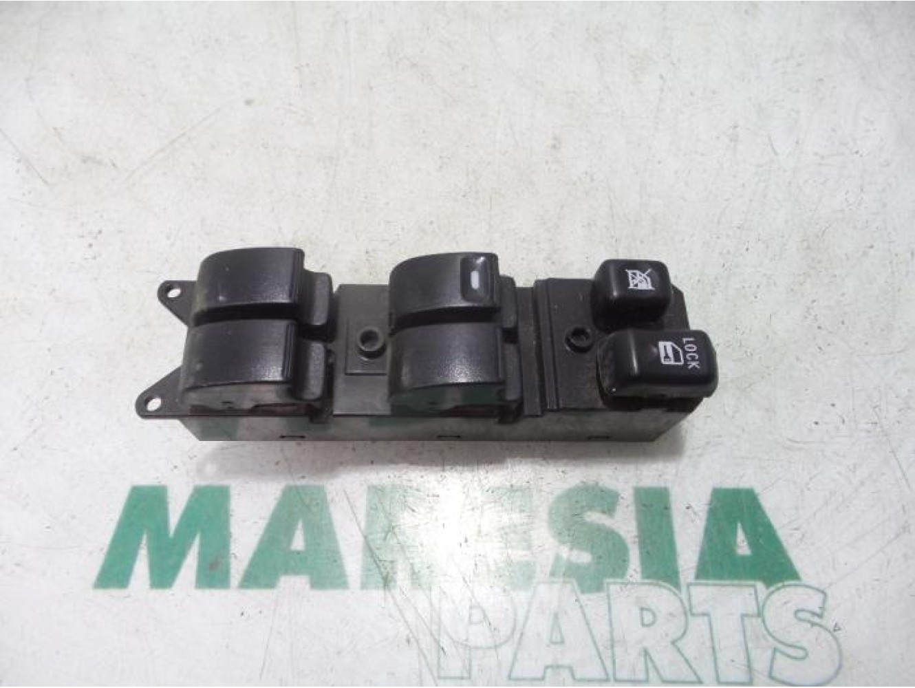 Citroen - C-Crosser - Multi-functional window switch
