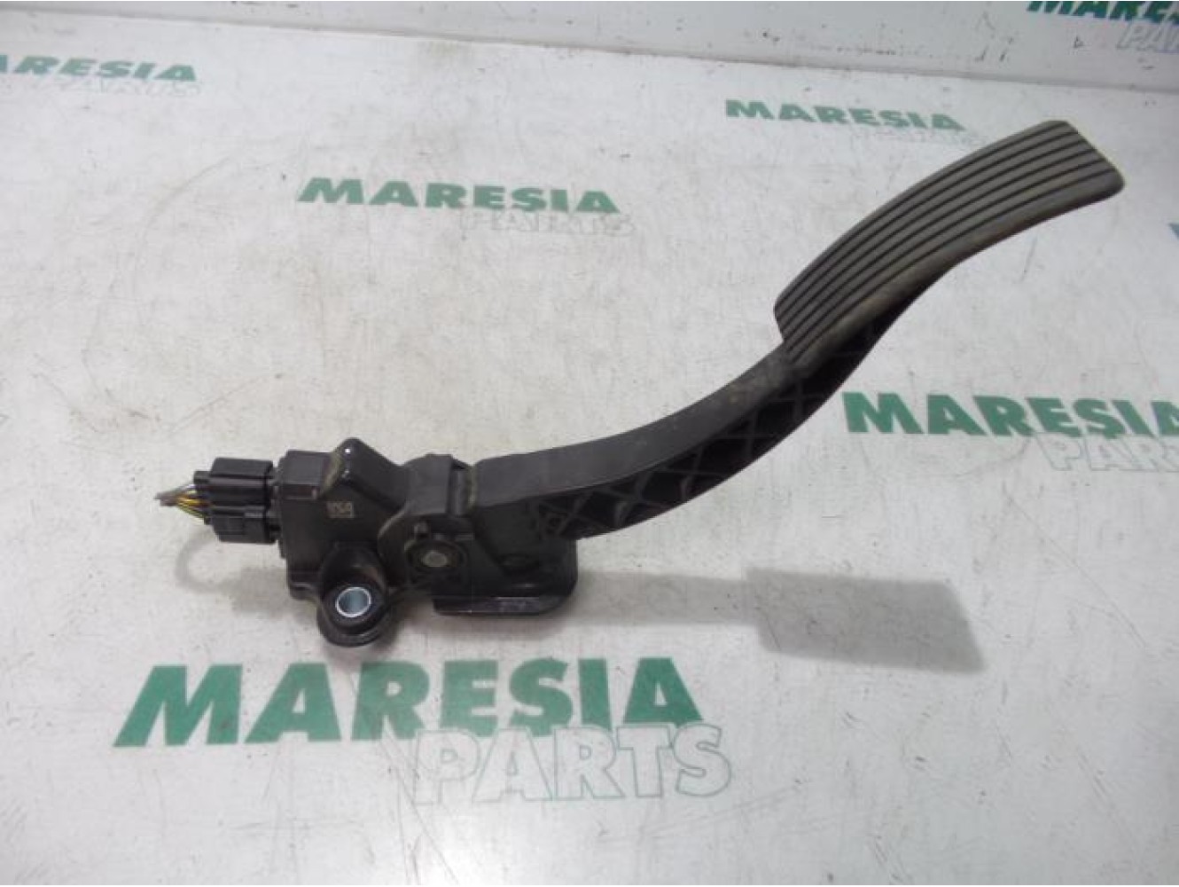 Citroen - C-Crosser - Gaspedalposition Sensor