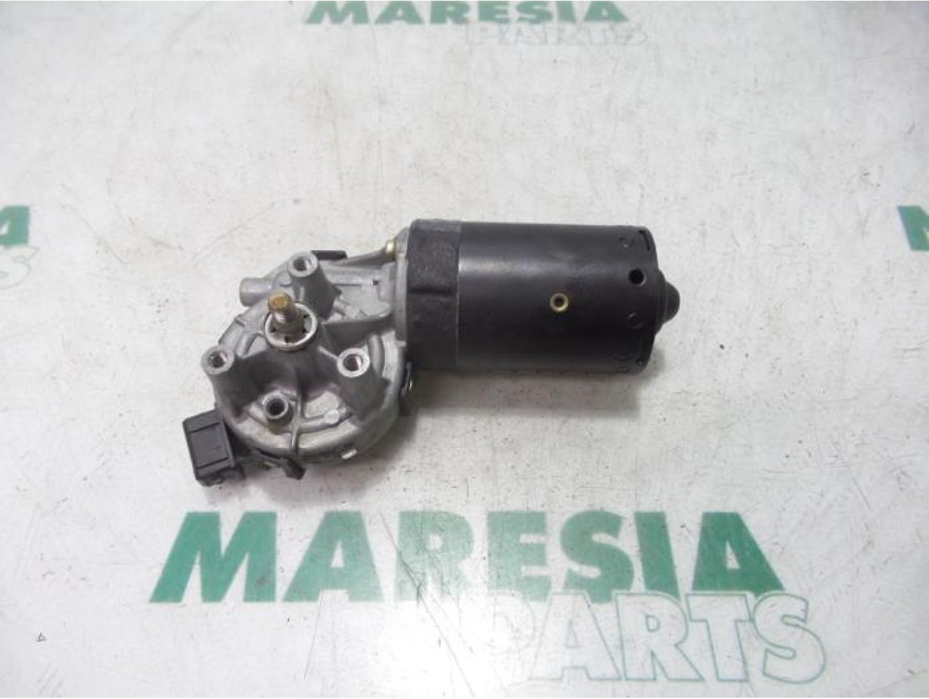 Peugeot - 206 - Front wiper motor