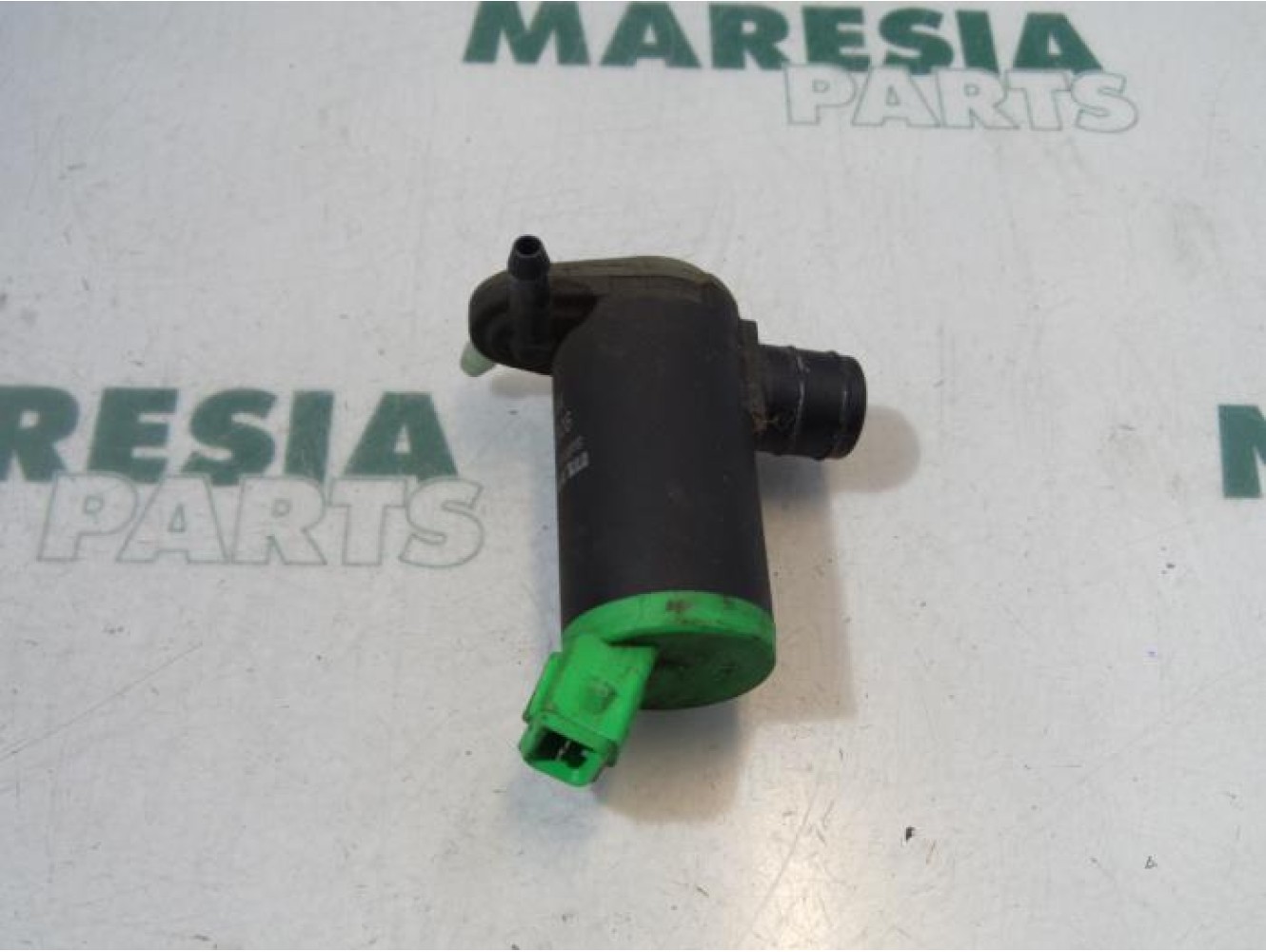 Peugeot - 206 - Scheibensprüherpumpe vorne