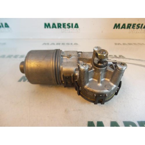 Peugeot - 206 - Front wiper motor