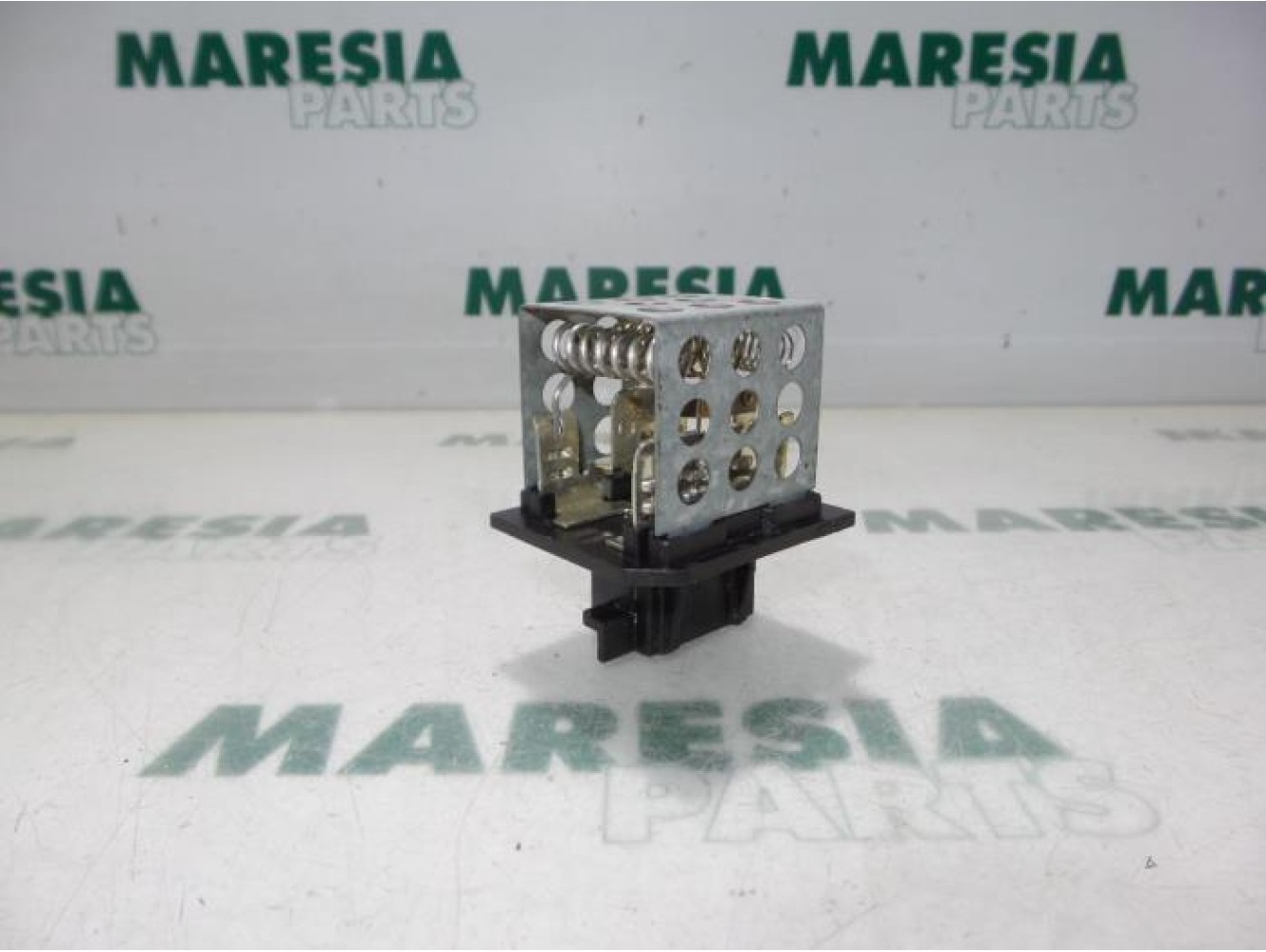 Peugeot - 206 - Heater resistor