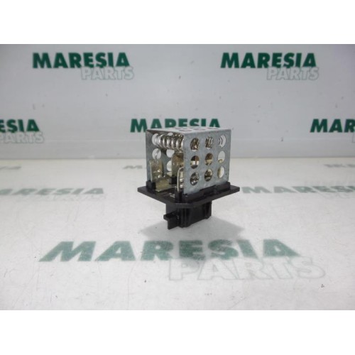 Peugeot - 206 - Heater resistor
