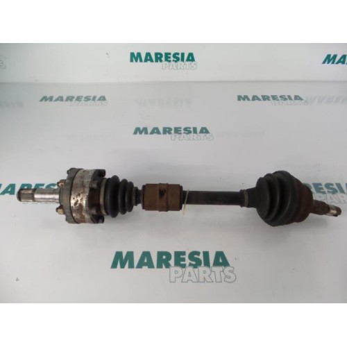Alfa Romeo - 166 - Antriebswelle links vorne