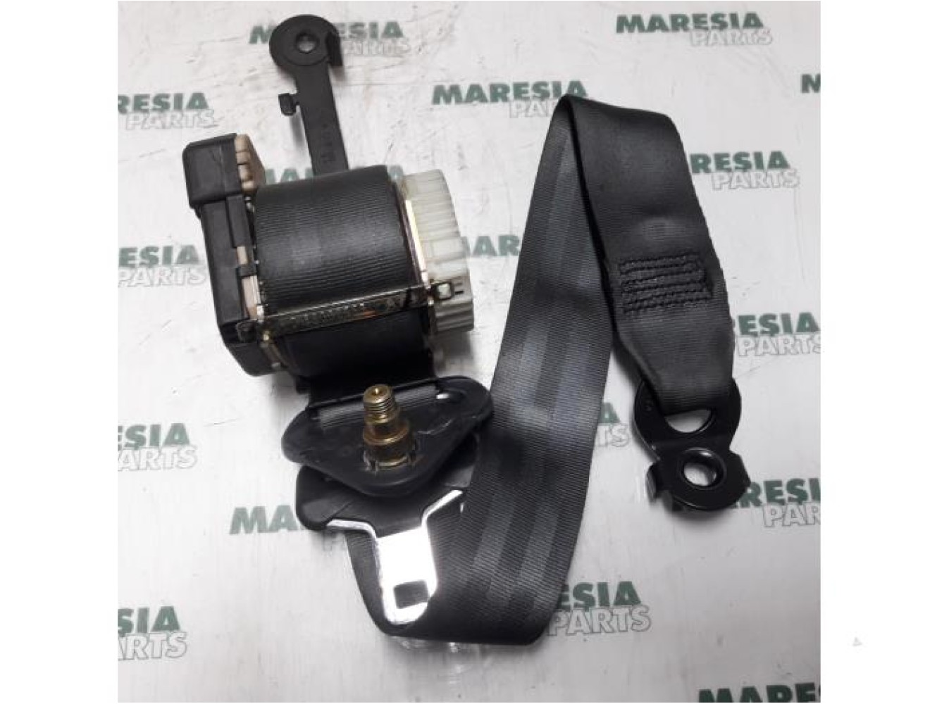 Renault - Clio - Front seatbelt, right