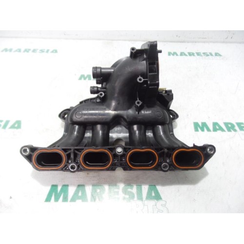 Peugeot - 5008 - Intake manifold