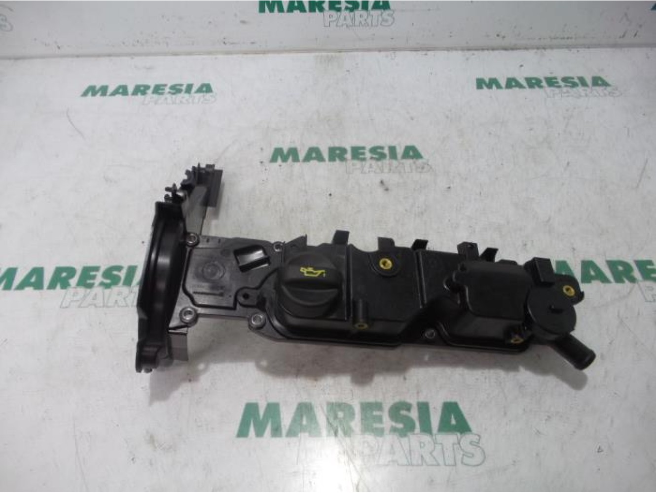 Peugeot - 508 - Rocker cover