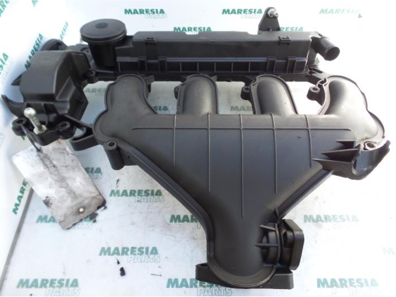 Citroen - C5 - Intake manifold