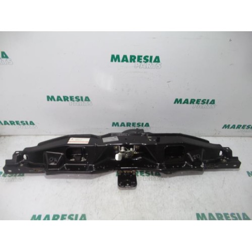 Peugeot - Boxer - Lock plate