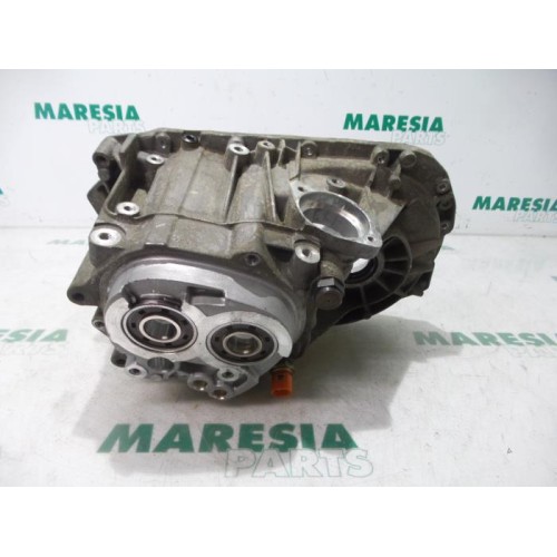 Renault - Clio - Gearbox casing