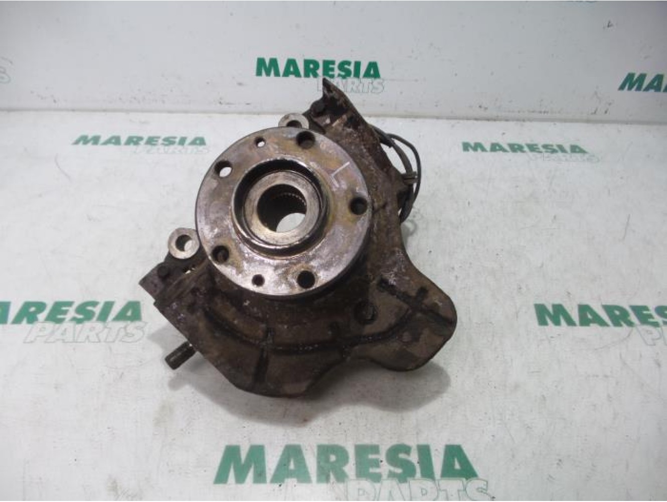 Peugeot - Boxer - Knuckle, front left