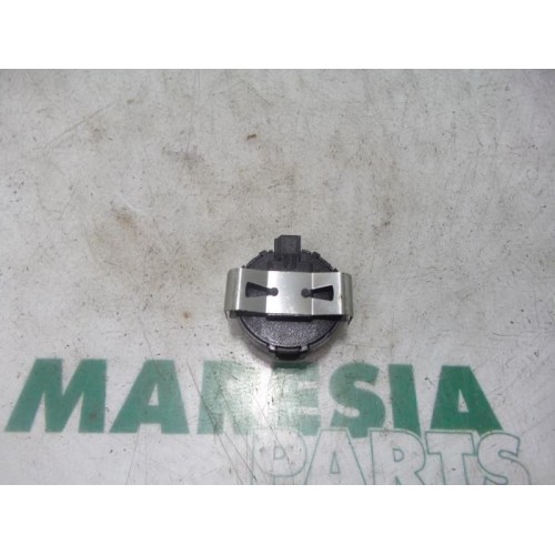 Renault - Megane Scenic - Rain sensor