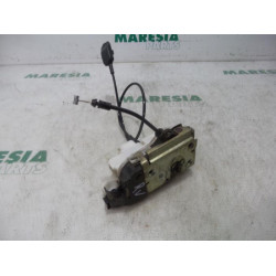 Renault - Megane Scenic - Front door lock mechanism 4-door, right