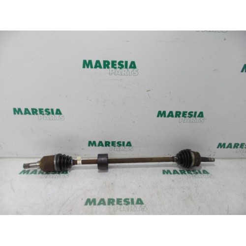 Fiat - Punto - Front drive shaft, right