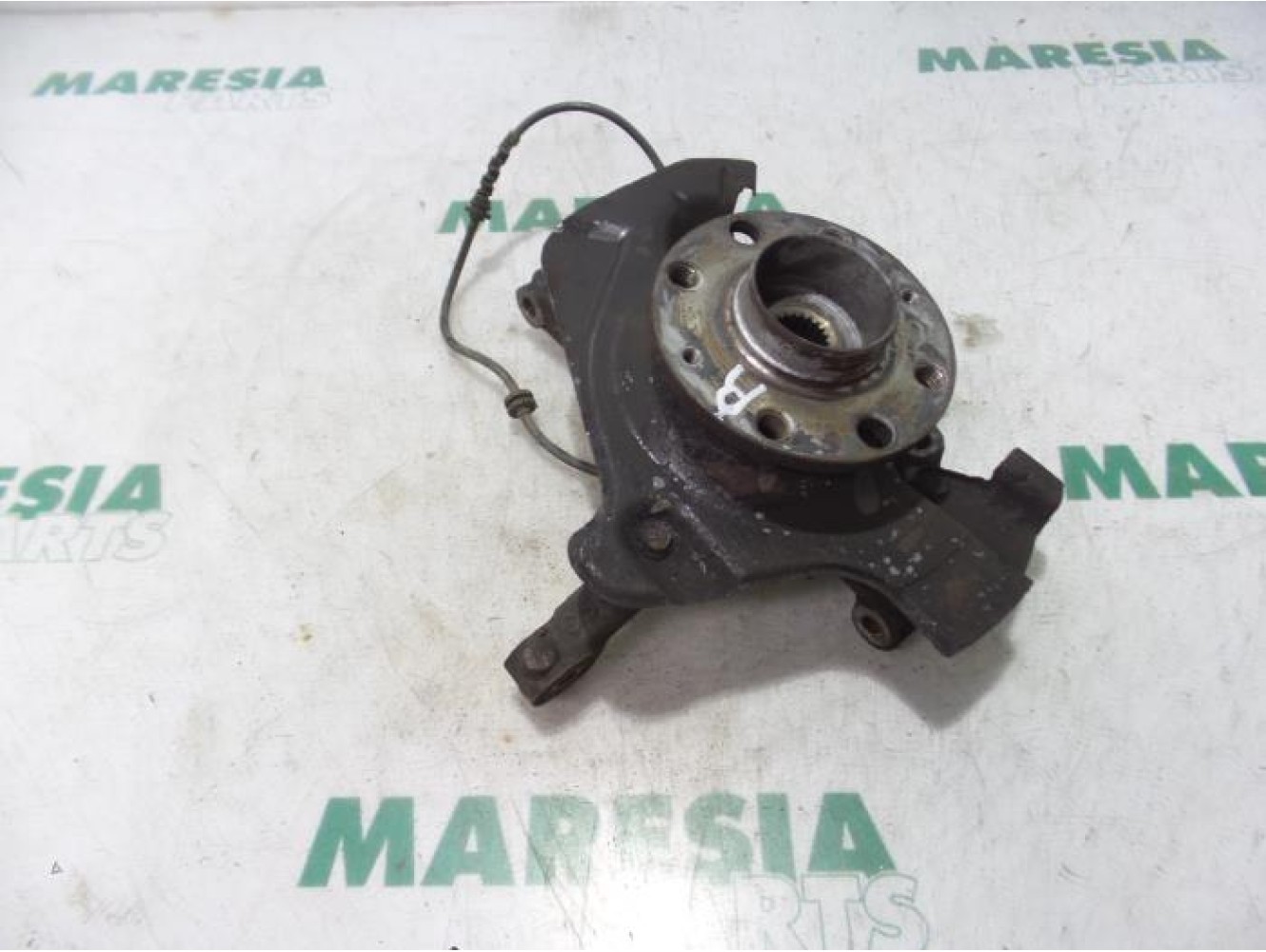 Fiat - Punto - Knuckle, front right