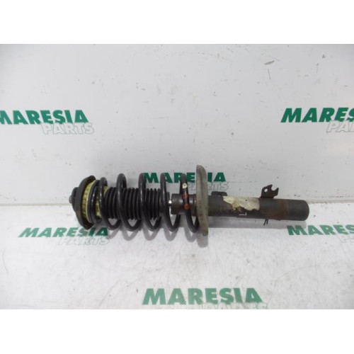 Peugeot - 207 - Front shock absorber rod, left