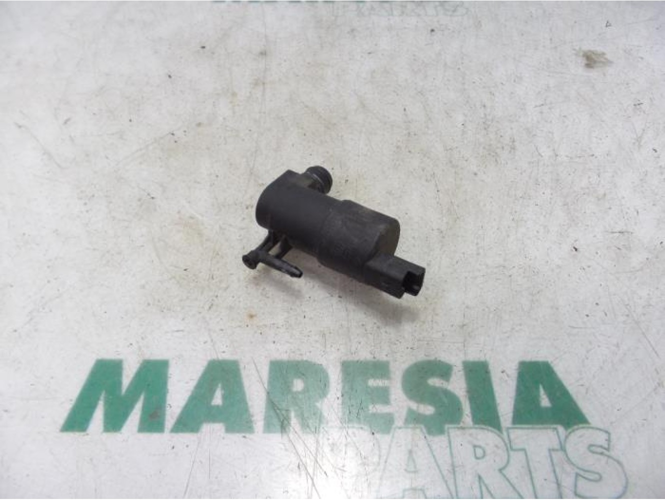 Peugeot - 207 - Scheibensprüherpumpe vorne