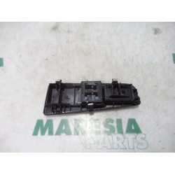 Fiat - Punto - Multi-functional window switch