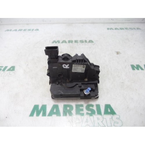 Fiat - Punto - Door lock mechanism 2-door, right