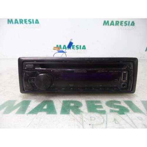 Miscellaneous - Miscellaneous - Radio/CD player (miscellaneous)
