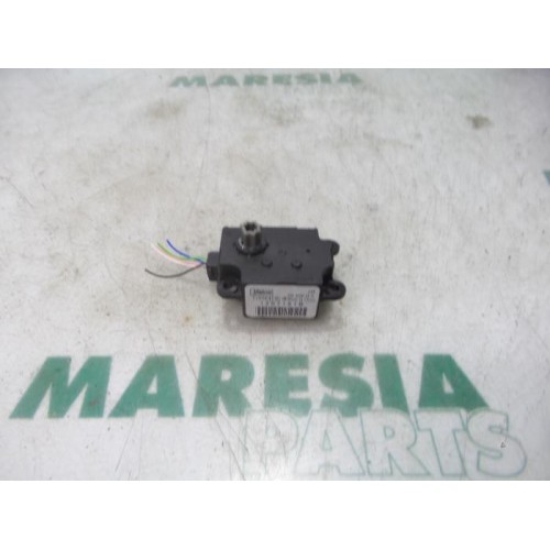 Peugeot - 2008 - Heater valve motor