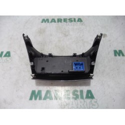 Peugeot - 2008 - Panneau de commandes chauffage