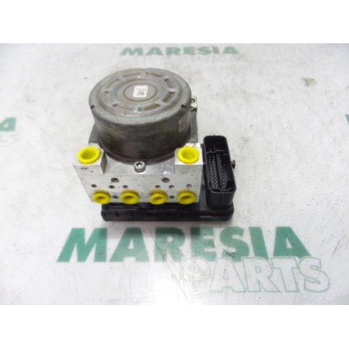 Citroen - DS3 - ABS pump