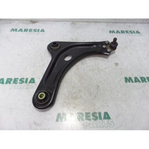 Citroen - DS3 - Front lower wishbone, right