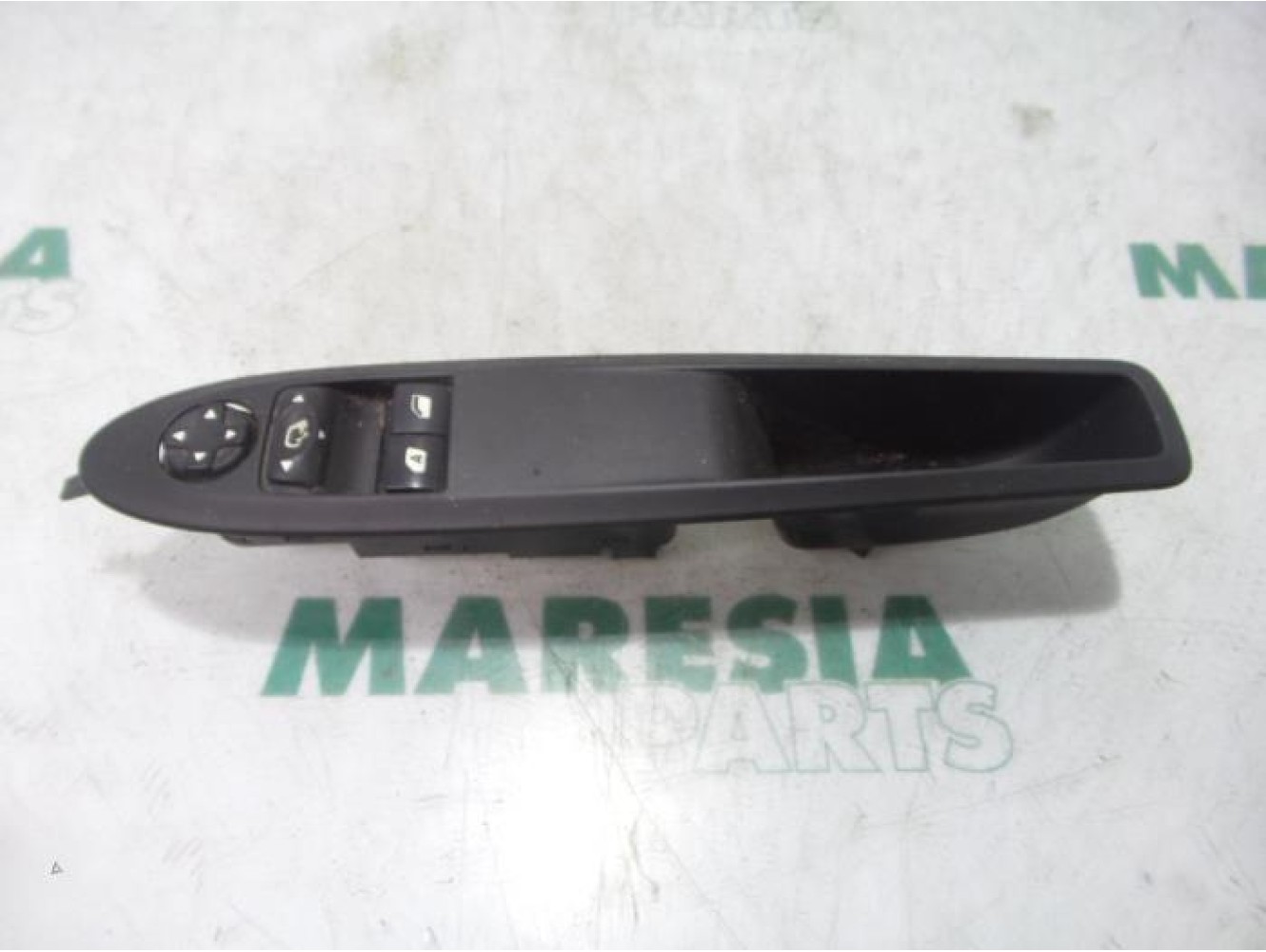 Citroen - DS3 - Multi-functional window switch