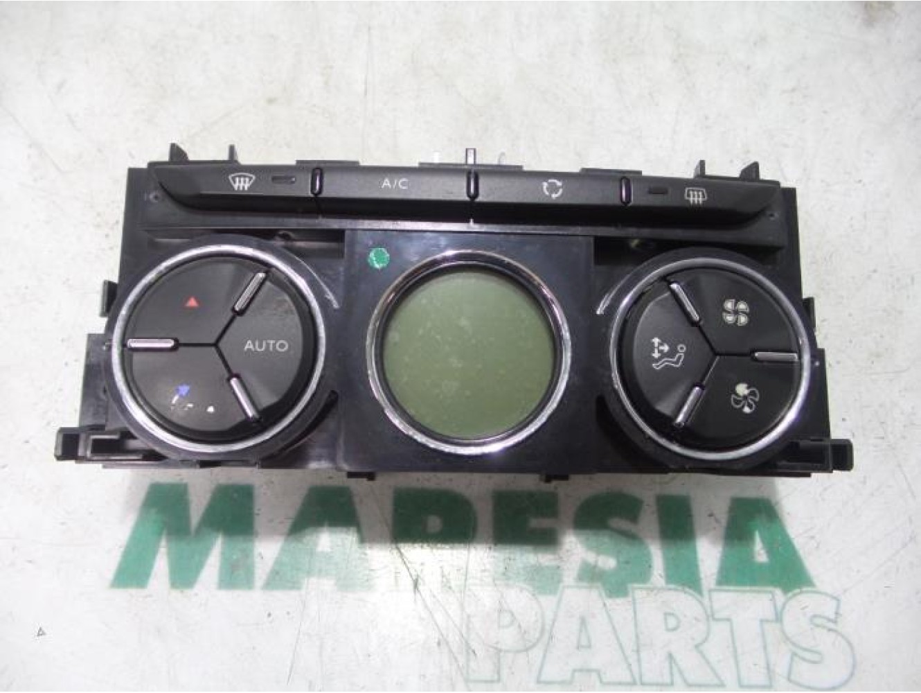 Citroen - DS3 - Heater control panel