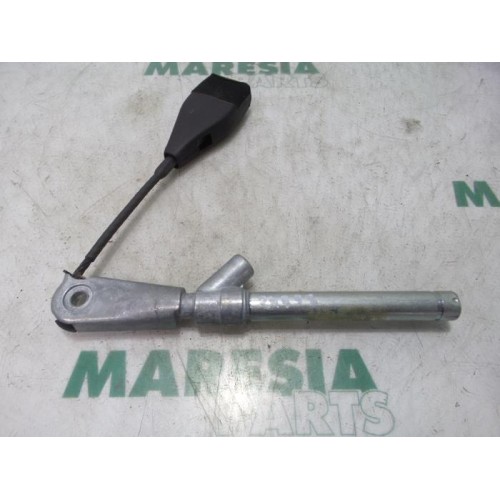 Renault - Megane Scenic - Gurtsrammer links
