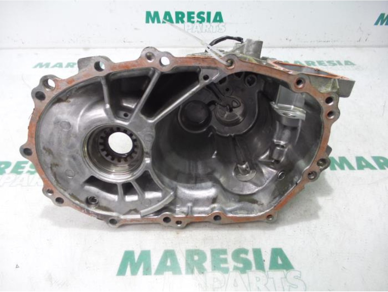 Peugeot - 107 - Gearbox casing