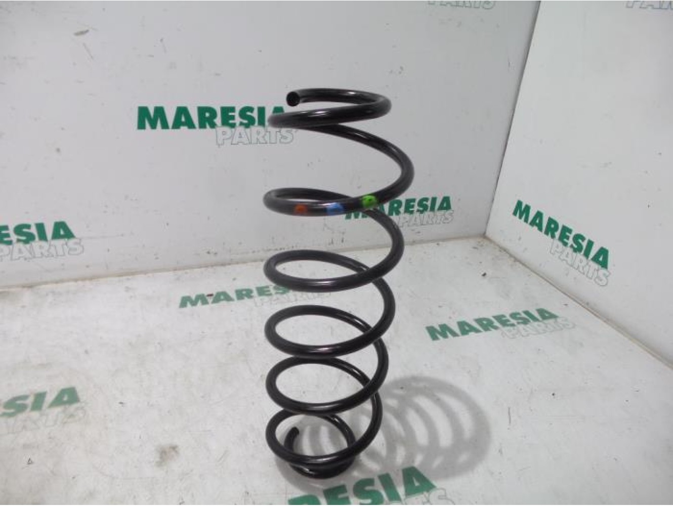 Peugeot - 208 - Rear coil spring