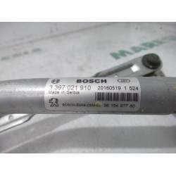 Peugeot - 208 - Wiper mechanism
