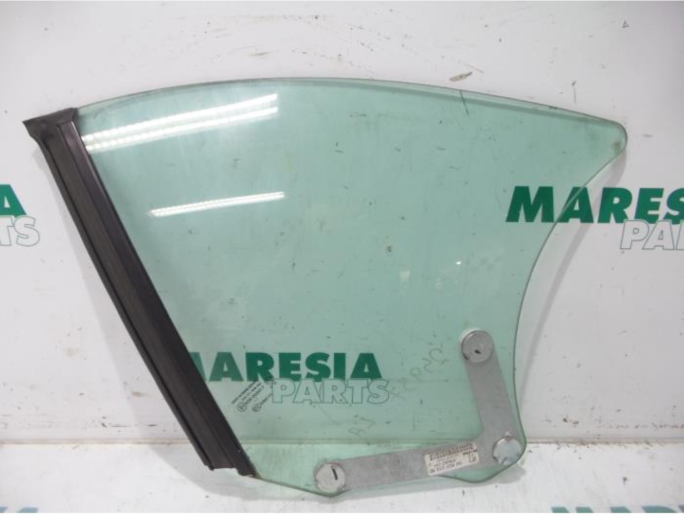 Peugeot - 207 - Ruit 2Deurs links-achter