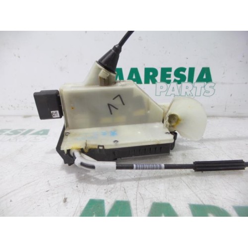Peugeot - 208 - Door lock mechanism 2-door, left